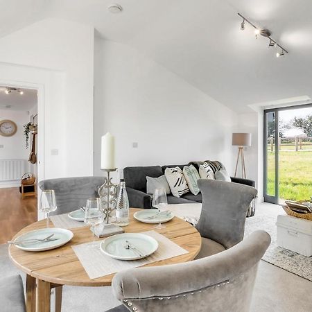 Rural 2-Bed Home Near Snetterton Larling Eksteriør bilde